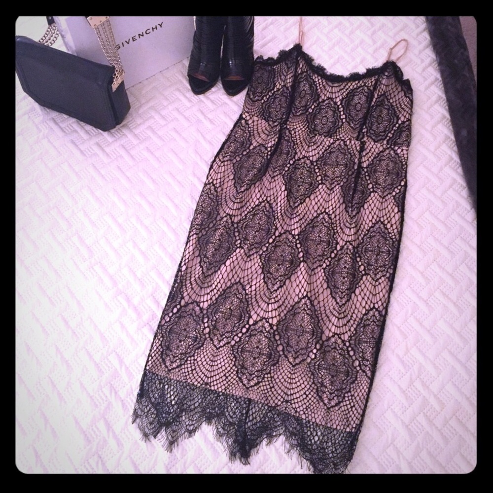 Misguided dress lace overlay sz 16(Uk) sz 12 US
